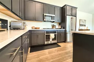 1314 Broadview Dr, Garland, TX 75042 - Photo 9