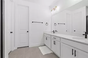 6240 Fortuna Ln, McKinney, TX 75070 - Photo 9