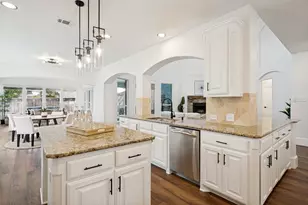 10432 Bartlett Dr, Frisco, TX 75035 - Photo 11