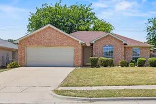 3357 Galaway Bay Dr, Grand Prairie, TX 75052 - Photo 1