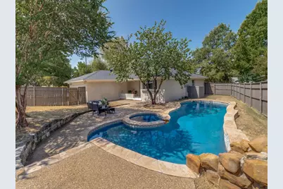 9008 Flicker Lane, Dallas, TX 75238 - Photo 21