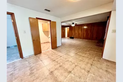 3904 Woodbury Court, Arlington, TX 76017 - Photo 7