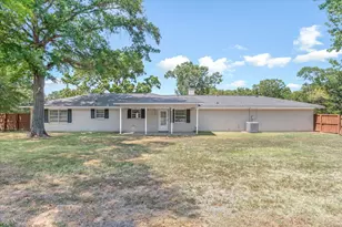 1015 W College St, Canton, TX 75103 - Photo 39