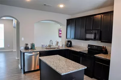 7024 Llano Drive, Waco, TX 76633 - Photo 9