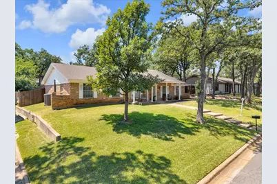 207 Walnut Way, Euless, TX 76039 - Photo 31