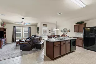 1104 Ruby Ct, Princeton, TX 75407 - Photo 3