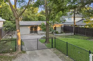 7937 Deer Trail Dr, Dallas, TX 75238 - Photo 5