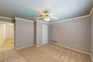 7525 Brentwood Ct, North Richland Hills, TX 76182 - Photo 25