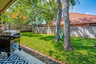 700 Reese Ln, Hurst, TX 76054 - Photo 25