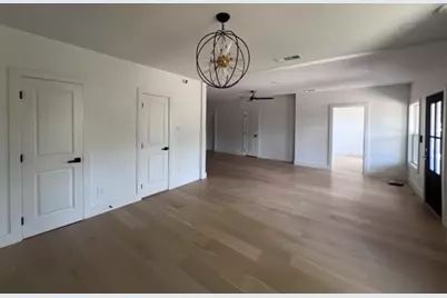 710 S Glasgow Drive, Dallas, TX 75223 - Photo 11