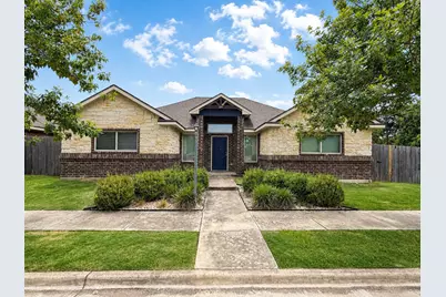 220 Church Avenue, Waco, TX 76706 - Photo 1