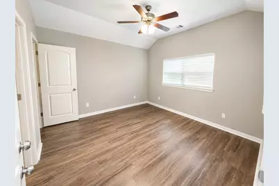 220 Church Avenue, Waco, TX 76706 - Photo 9