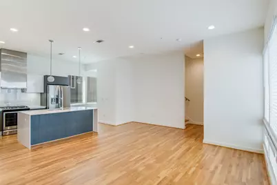 1515 S Akard Street #402, Dallas, TX 75215 - Photo 9