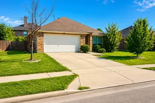 412 Windridge Dr, Little Elm, TX 75068 - Photo 3