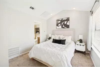4203 Holland Avenue #10, Dallas, TX 75219 - Photo 7