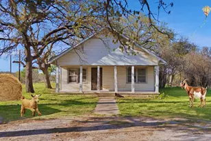 202 Johns Dr, Chico, TX 76431 - Photo 33