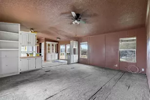 4012 Nebraska Trail, Granbury, TX 76048 - Photo 7