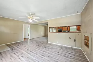 414 S Broadway St, Bells, TX 75414 - Photo 9