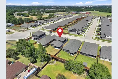 408 Castle Road, Sherman, TX 75092 - Photo 37