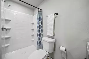 88 Live Oak St, Alvarado, TX 76009 - Photo 17