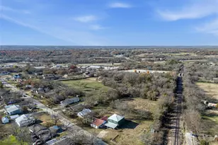 604 S Spears St, Alvarado, TX 76009 - Photo 31