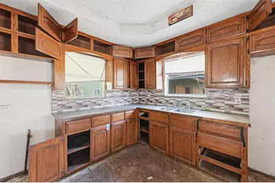 604 S Spears Street, Alvarado, TX 76009 - Photo 9