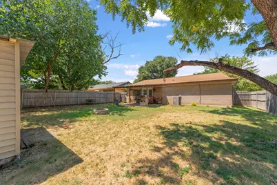 5732 Bonner Drive, Haltom City, TX 76148 - Photo 17