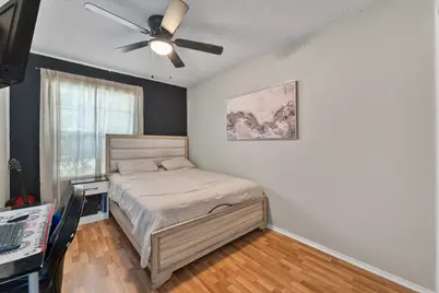 5732 Bonner Drive, Haltom City, TX 76148 - Photo 13