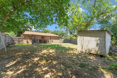 5732 Bonner Drive, Haltom City, TX 76148 - Photo 19