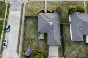 1908 Chapman Dr, Lancaster, TX 75134 - Photo 23