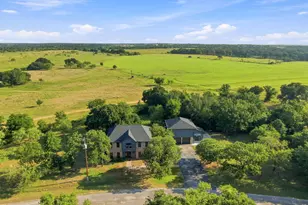 27172 Whispering Meadow Dr, Whitney, TX 76692 - Photo 33