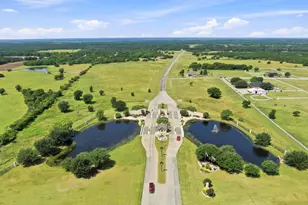 27172 Whispering Meadow Dr, Whitney, TX 76692 - Photo 35