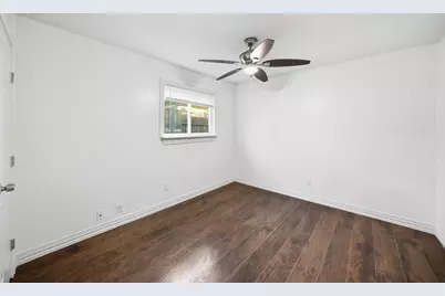 10124 Shayna Drive, Dallas, TX 75217 - Photo 15