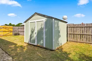 51 Circle Dr, Whitney, TX 76692 - Photo 17