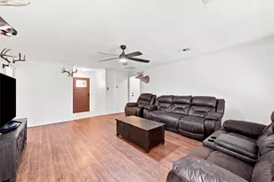 51 Circle Dr, Whitney, TX 76692 - Photo 3