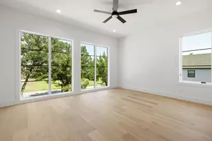 9421 Thornberry Ln, Dallas, TX 75220 - Photo 29