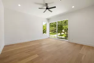 9421 Thornberry Ln, Dallas, TX 75220 - Photo 31