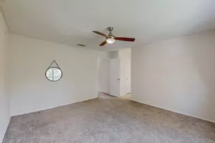 13818 Methuen Green Ln, Dallas, TX 75240 - Photo 15