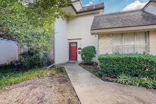13818 Methuen Green Ln, Dallas, TX 75240 - Photo 1