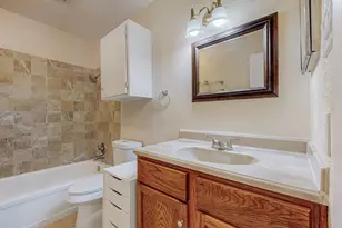 13818 Methuen Green Ln, Dallas, TX 75240 - Photo 17
