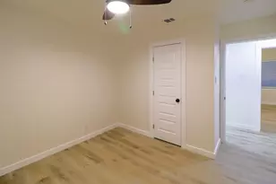 12004 High Valley Dr, Dallas, TX 75234 - Photo 19