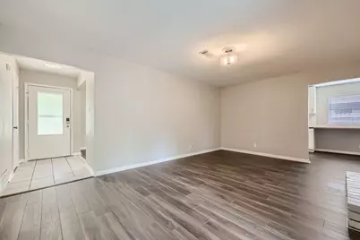 2309 Woodlawn Drive, Ennis, TX 75119 - Photo 7