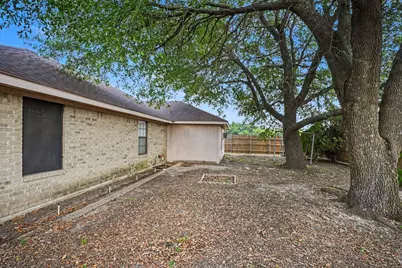 407 Lumpkin Drive, Ennis, TX 75119 - Photo 31