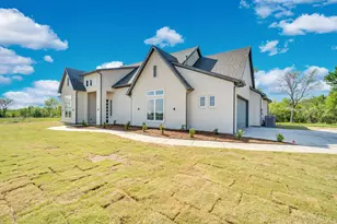 111 Barefoot Bay Blvd, Corsicana, TX 75109 - Photo 3