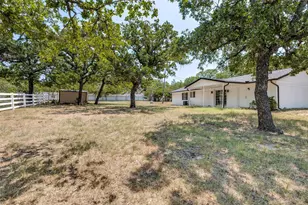 240 Co Rd 4358, Decatur, TX 76234 - Photo 25