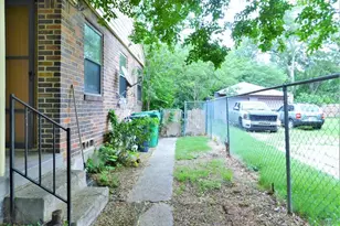 1010 Denton St, Denton, TX 76201 - Photo 15