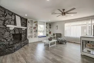 400 Glenn Dr, Hurst, TX 76053 - Photo 29