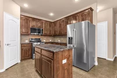 4924 Stray Creek Lane, McKinney, TX 75070 - Photo 9