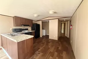 541 Simmons Way, Cedar Hill, TX 75104 - Photo 3