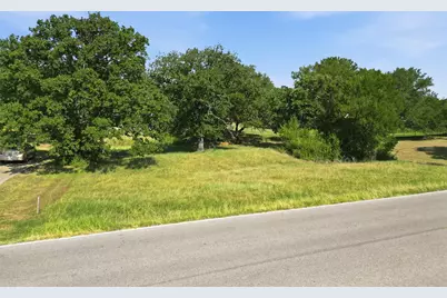 7012 Westover Drive, Granbury, TX 76049 - Photo 3
